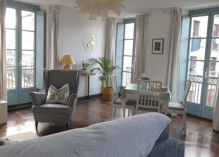 Apartment Les Jardins De L'archeveche