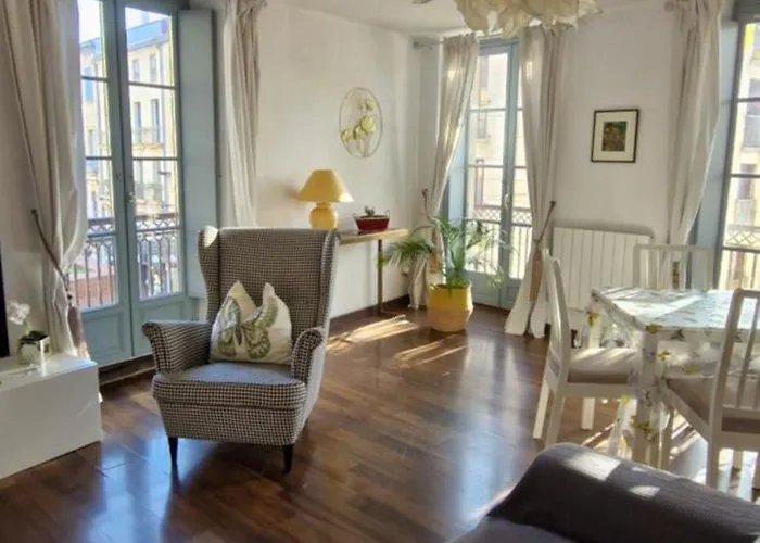 Apartman Les Jardins De L'archeveche *