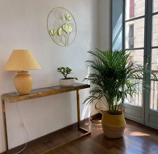 Les Jardins De L'archeveche Apartman
